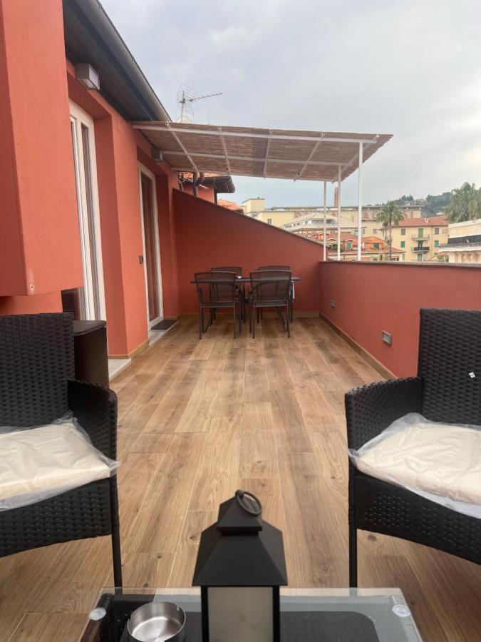 Casa Vacanza " La Rosa " Imperia Liguria Eksteriør bilde